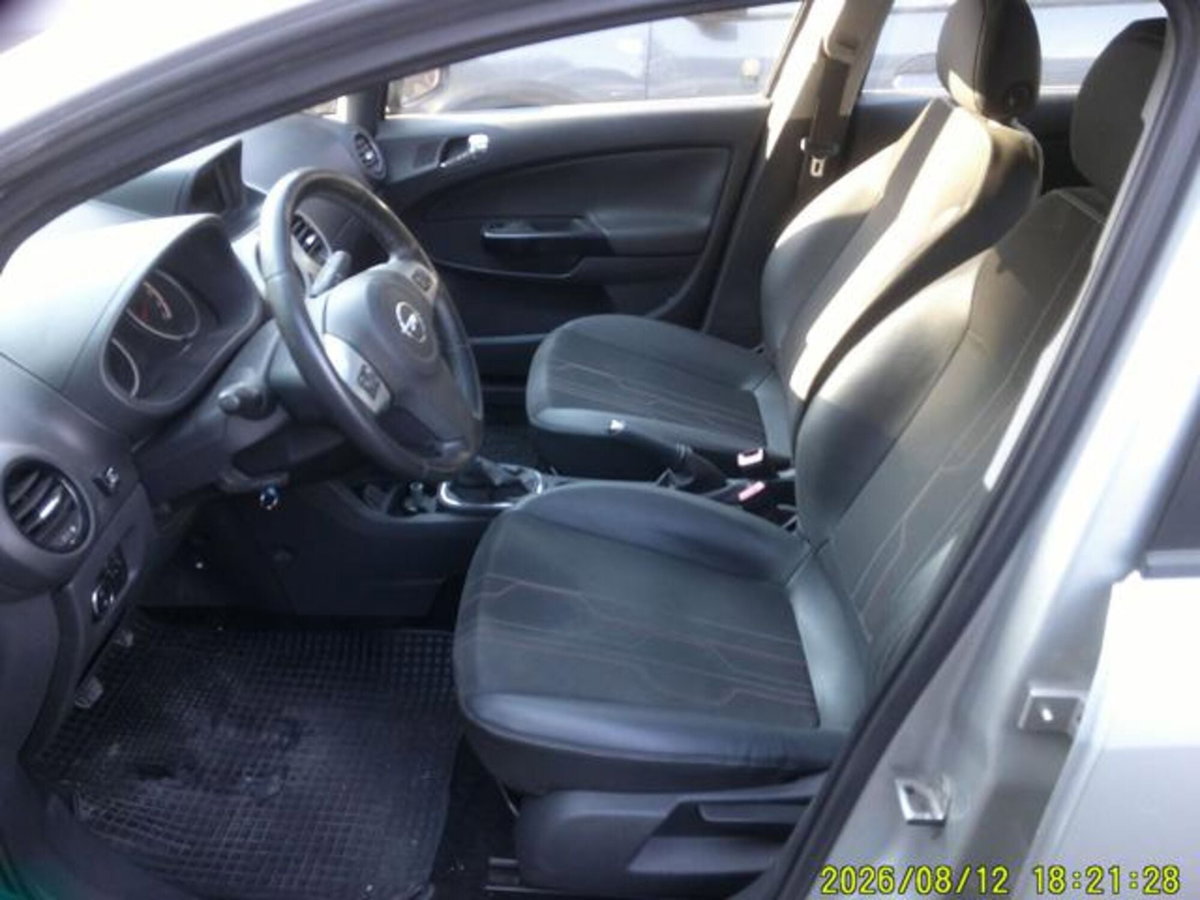 Opel Corsa 1.2 85CV 5 porte GPL-TECH Ecotec (8)