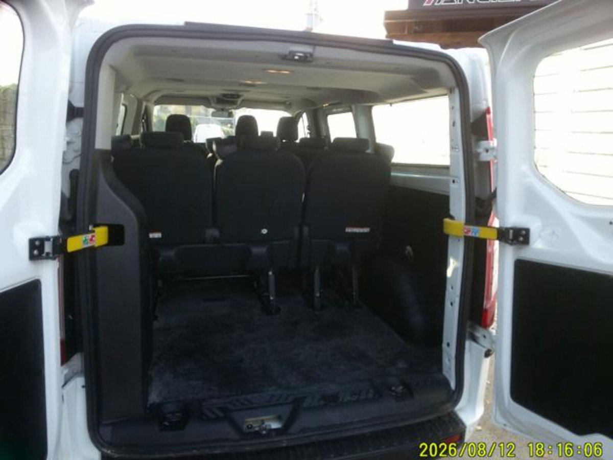 Ford Transit Custom Furgone 300 2.0 EcoBlue 130 PL-DC Furgone Titanium (11)