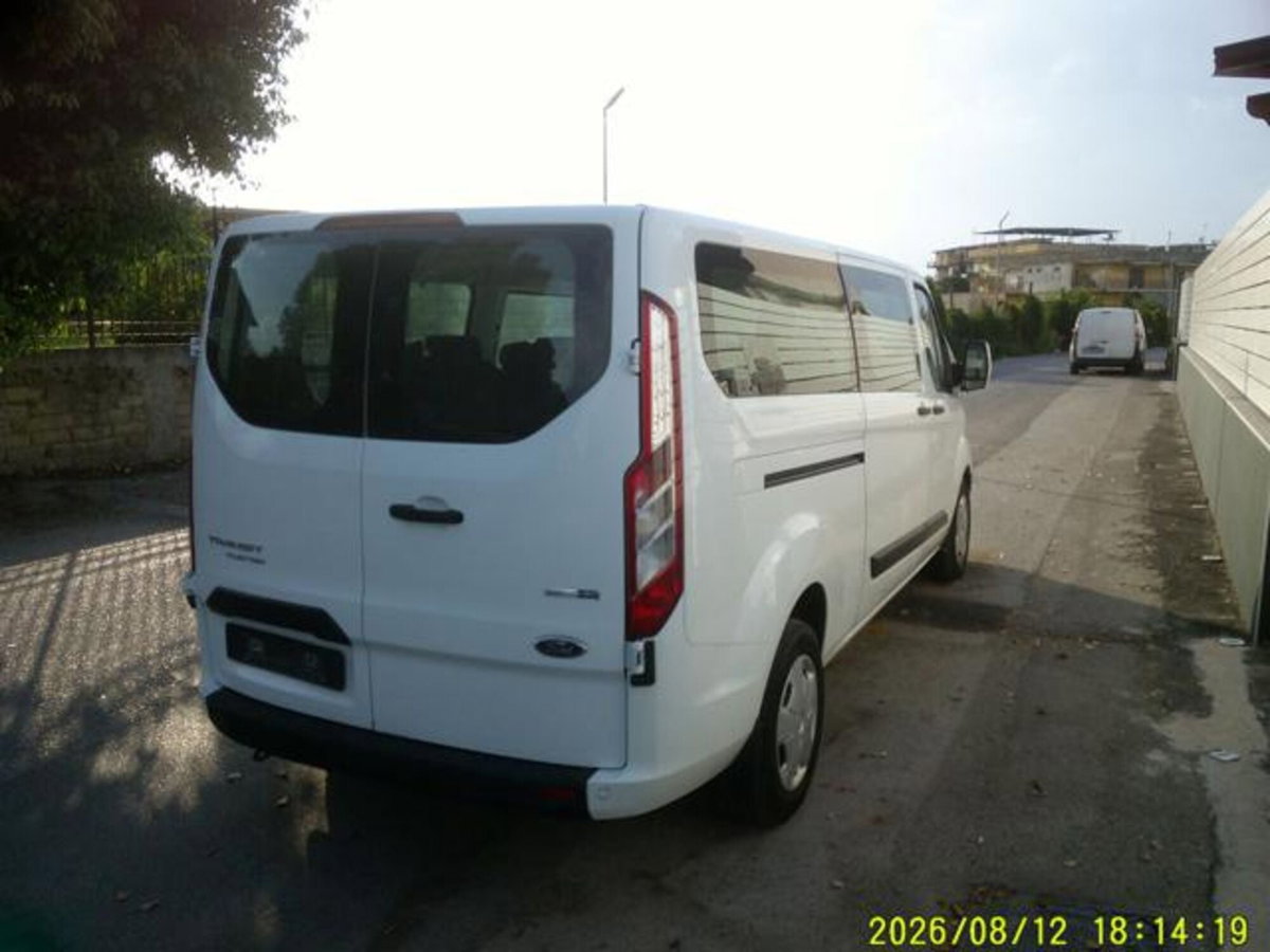 Ford Transit Custom Furgone 300 2.0 EcoBlue 130 PL-DC Furgone Titanium (6)