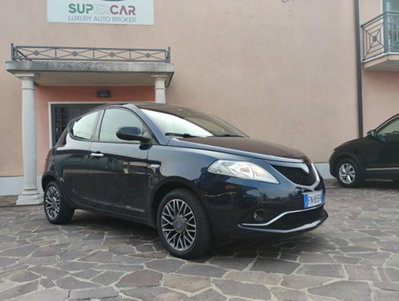 Lancia Ypsilon 1.3 MJT 16V 95 CV 5 porte S&S Gold usata