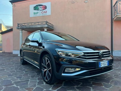 Volkswagen Passat Variant Alltrack 2.0 TDI 200 CV 4MOTION DSG usata