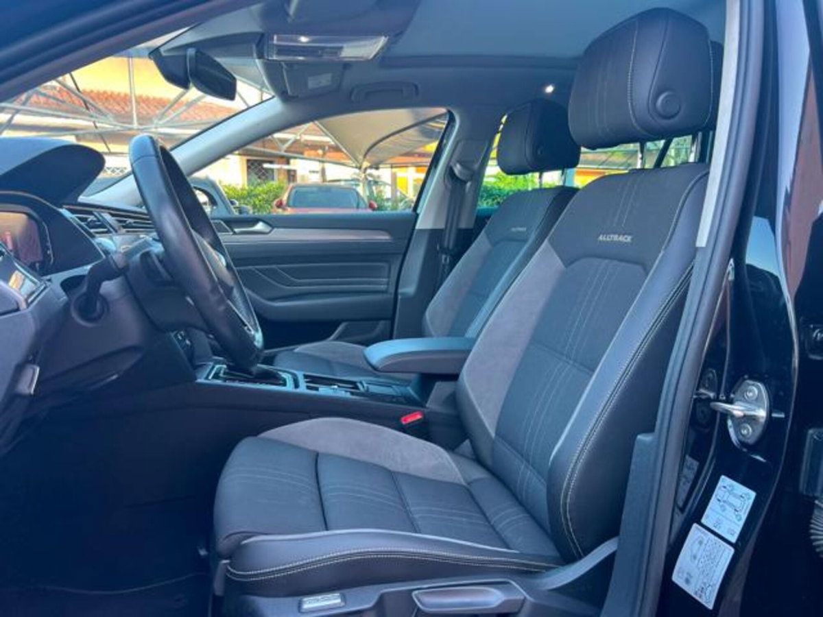 Volkswagen Passat Variant Alltrack 2.0 TDI 200 CV 4MOTION DSG (12)