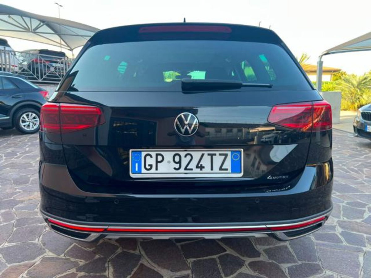 Volkswagen Passat Variant Alltrack 2.0 TDI 200 CV 4MOTION DSG (4)