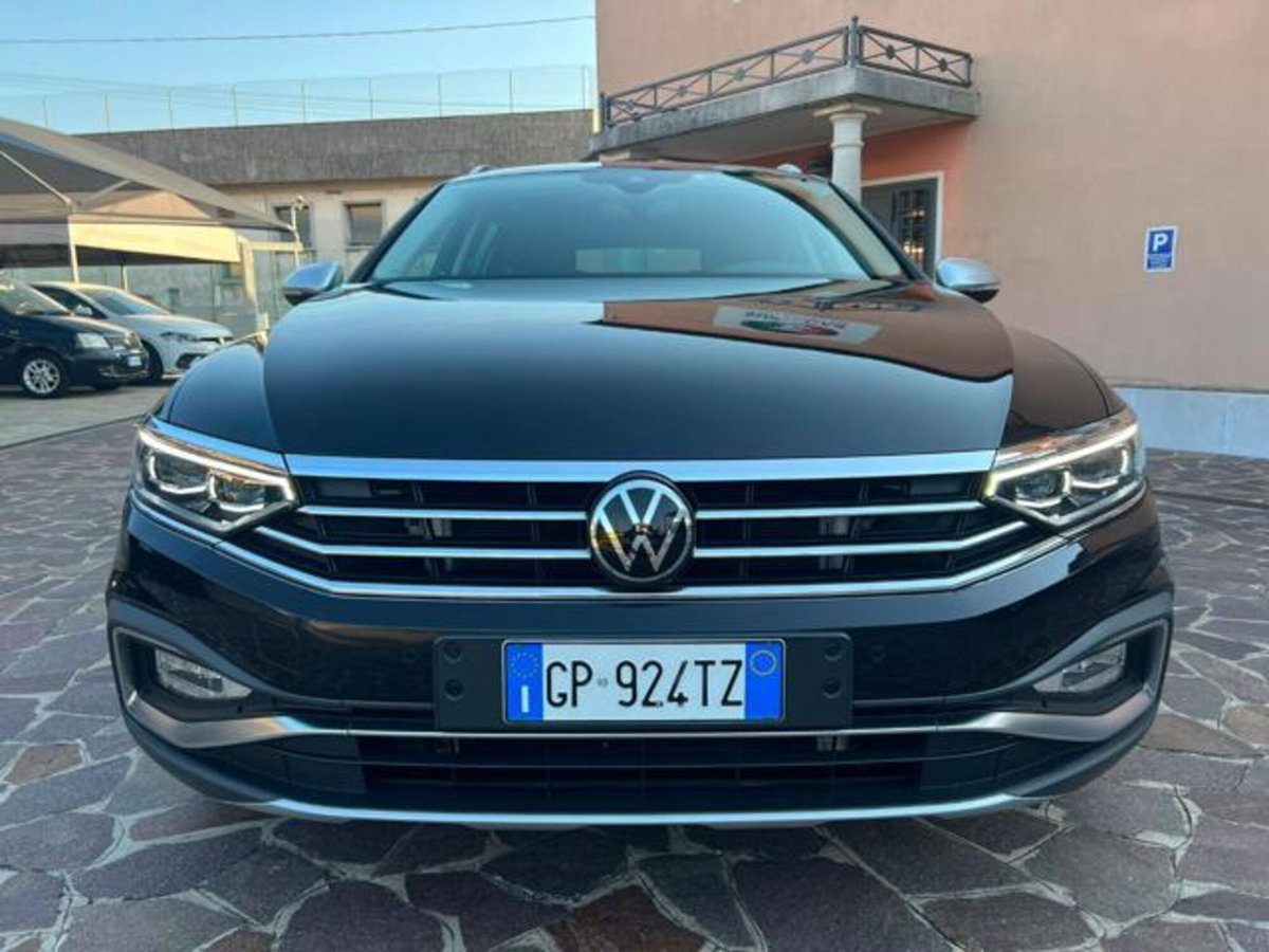 Volkswagen Passat Variant Alltrack 2.0 TDI 200 CV 4MOTION DSG (8)