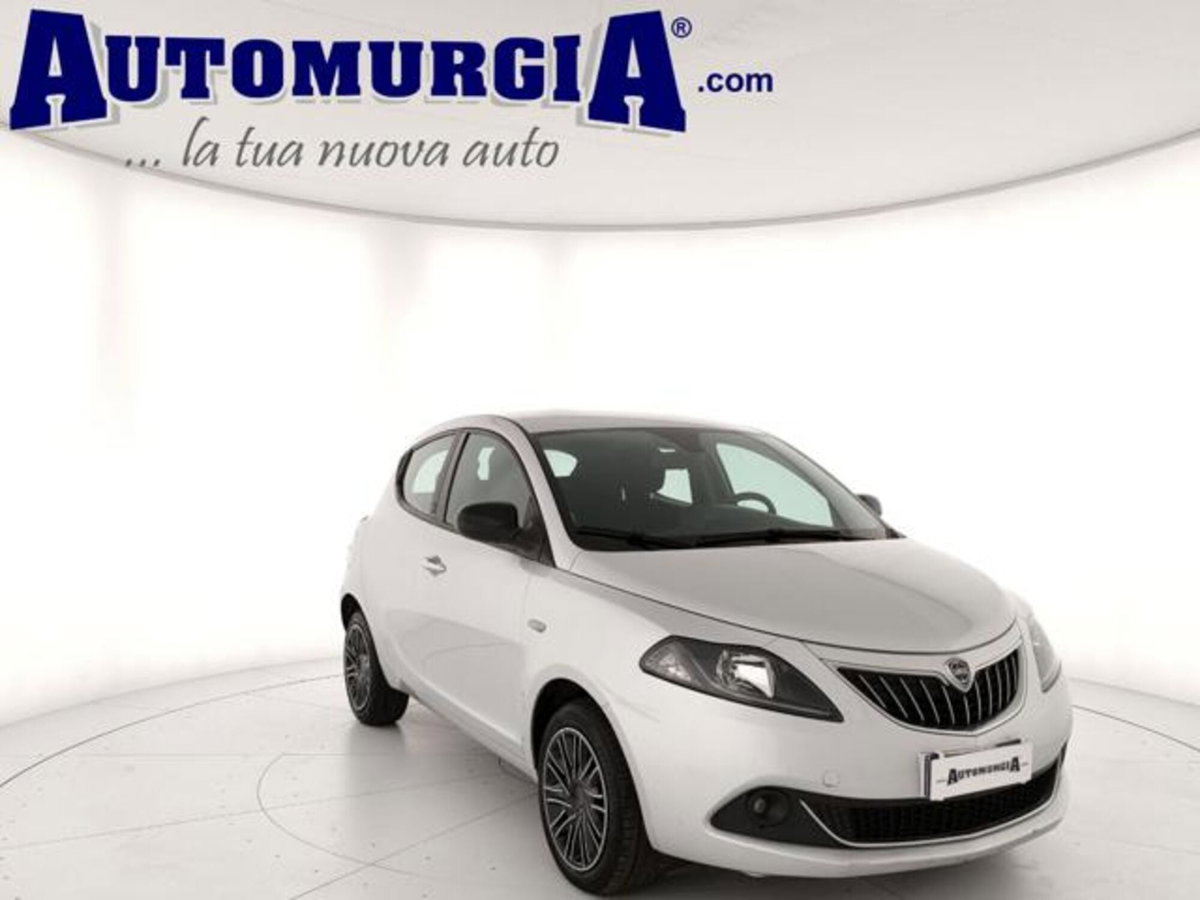 Lancia Ypsilon 1.0 FireFly 5 porte S&S Hybrid Ecochic Gold