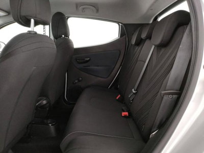 Lancia Ypsilon 1.0 FireFly 5 porte S&S Hybrid Ecochic Gold (13)