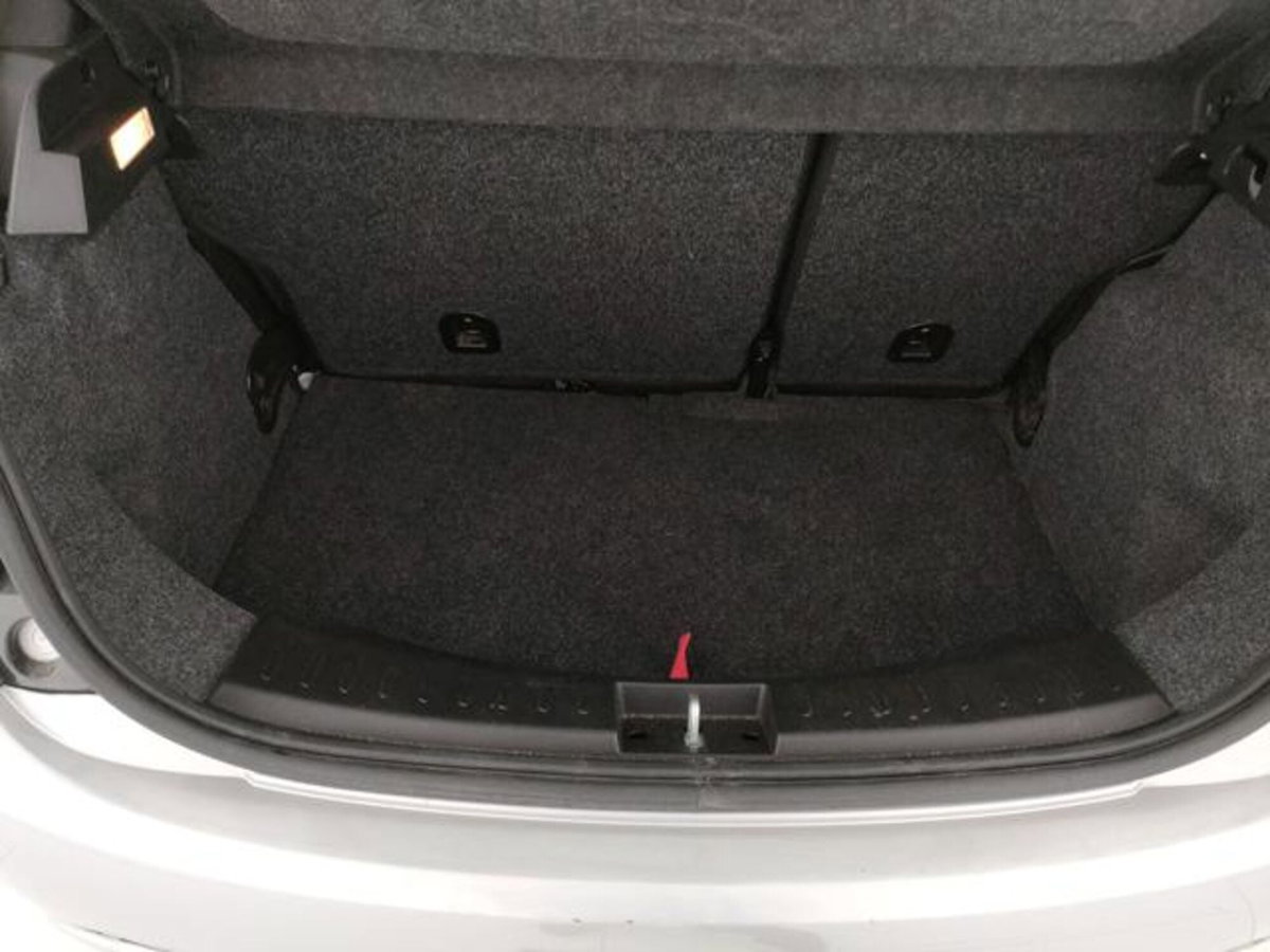 Lancia Ypsilon 1.0 FireFly 5 porte S&S Hybrid Ecochic Gold (15)