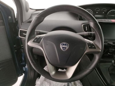 Lancia Ypsilon 1.0 FireFly 5 porte S&S Hybrid Ecochic Gold (8)