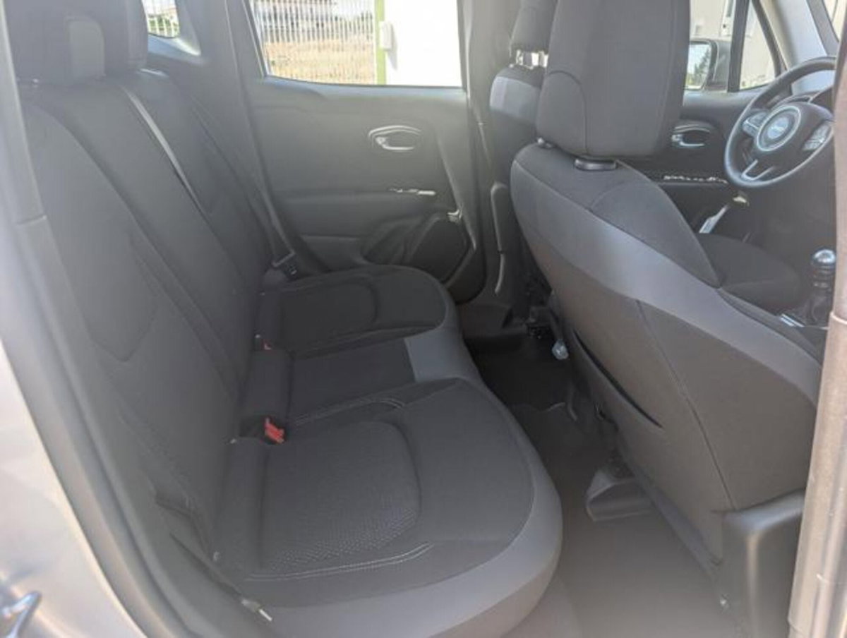 Jeep Renegade 1.0 T3 Limited (14)