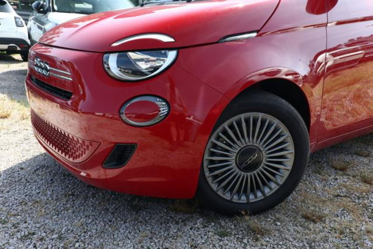 Fiat 500 Cabrio Icon + Cabrio 42 kWh (4)