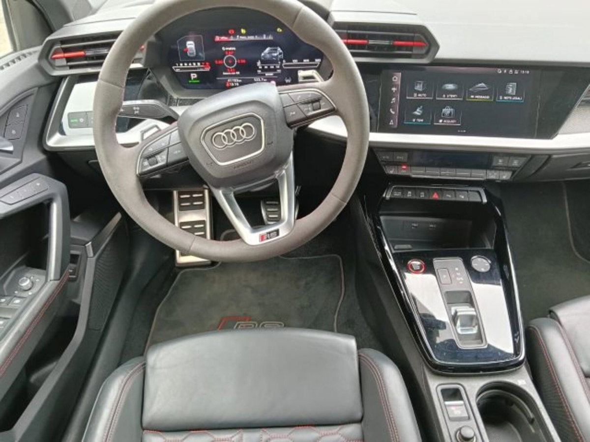 Audi RS 3 Sportback 3 TFSI quattro S tronic (11)