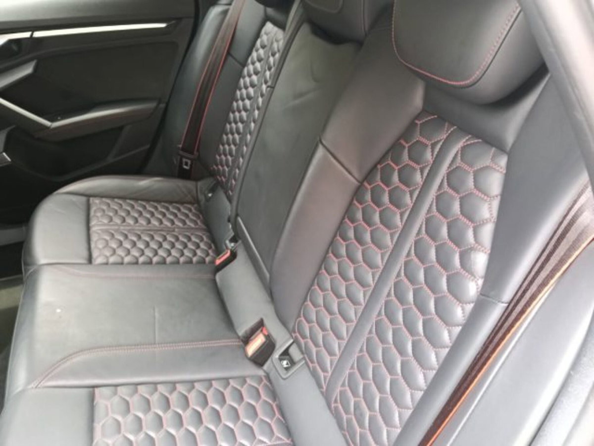 Audi RS 3 Sportback 3 TFSI quattro S tronic (13)