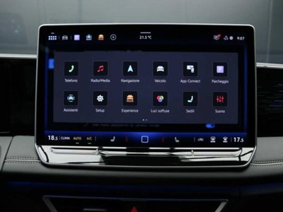 Volkswagen Tiguan 1.5 etsi Elegance 150cv dsg (9)
