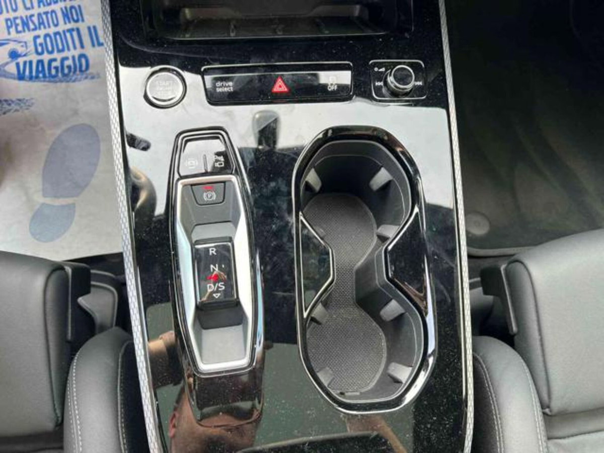 Audi A5 Avant 2.0 tdi mhev+ S line edition 204cv s-tronic (9)