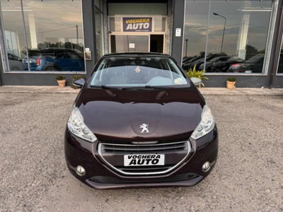 Peugeot 208 e-HDi 92 CV Stop&Start robotizzato 5 porte Active (3)