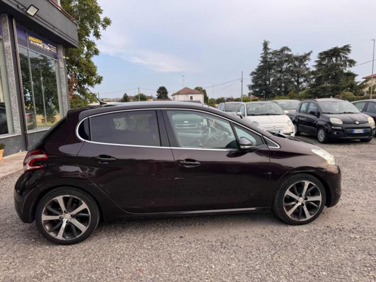 Peugeot 208 e-HDi 92 CV Stop&Start robotizzato 5 porte Active (6)