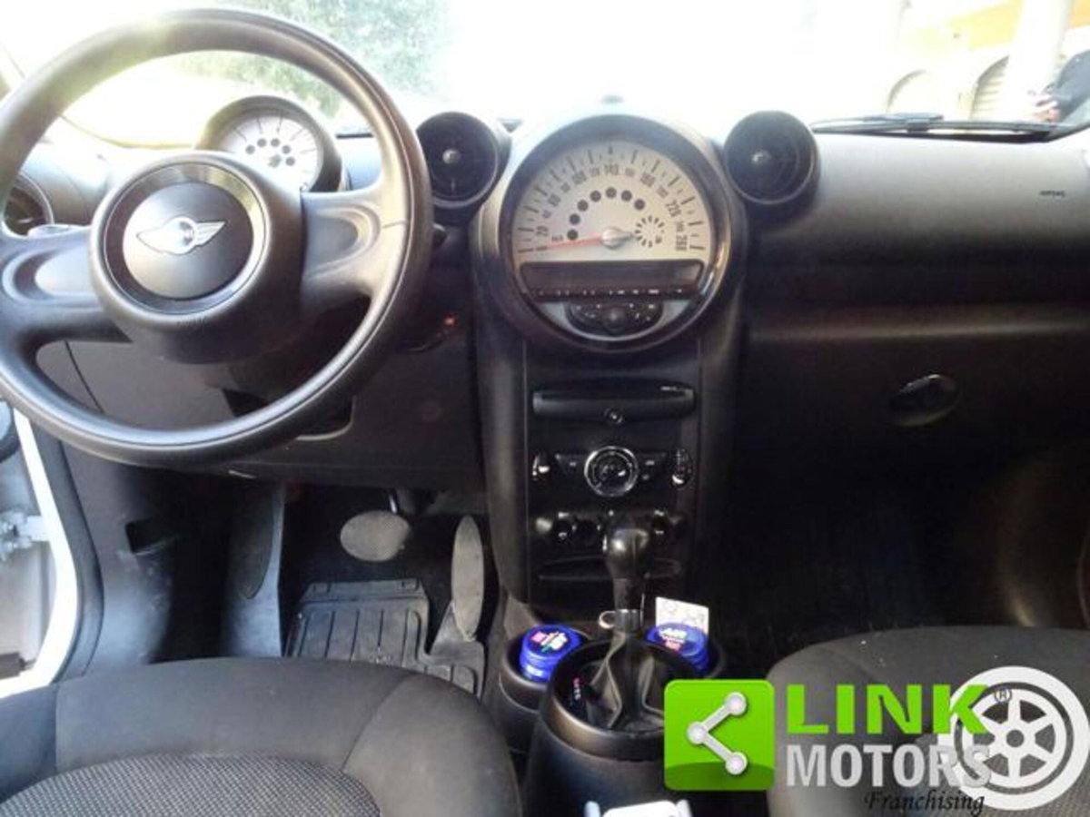MINI Mini Countryman 2.0 Cooper D Countryman Automatica (10)
