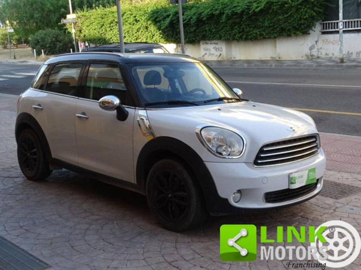 MINI Mini Countryman 2.0 Cooper D Countryman Automatica (3)