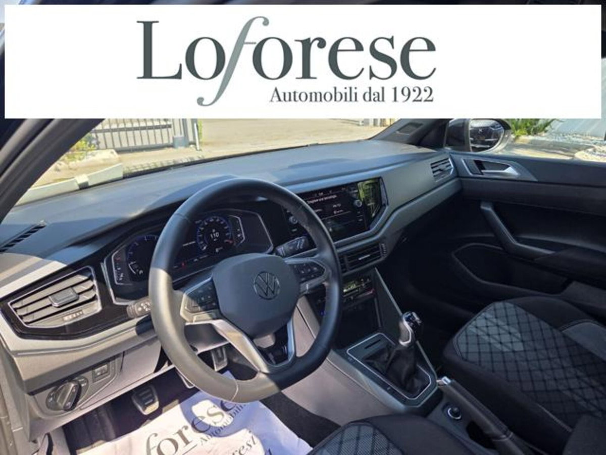 Volkswagen Taigo 1.0 tsi R-Line 115cv (6)