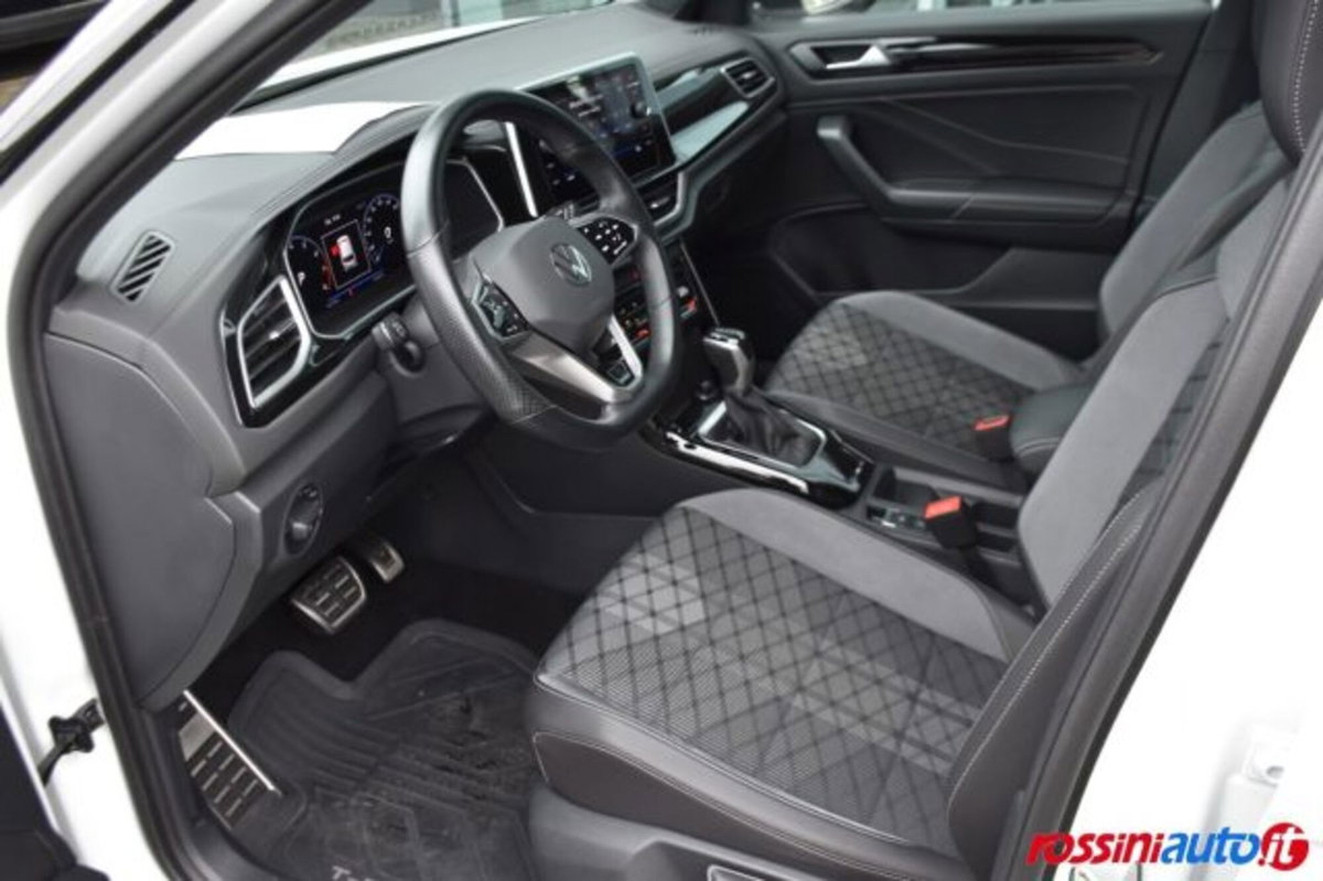 Volkswagen T-Roc 1.5 tsi R-Line dsg (11)