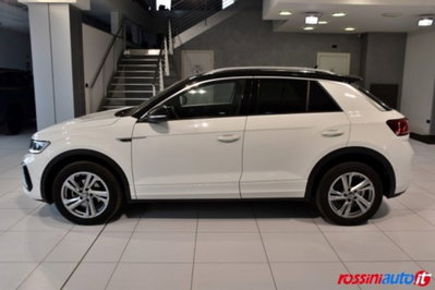 Volkswagen T-Roc 1.5 tsi R-Line dsg (2)