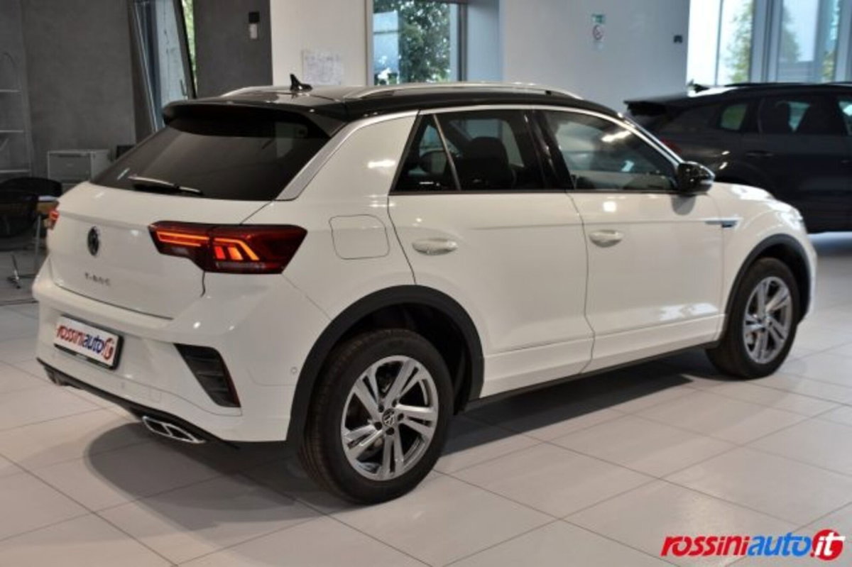 Volkswagen T-Roc 1.5 tsi R-Line dsg (5)