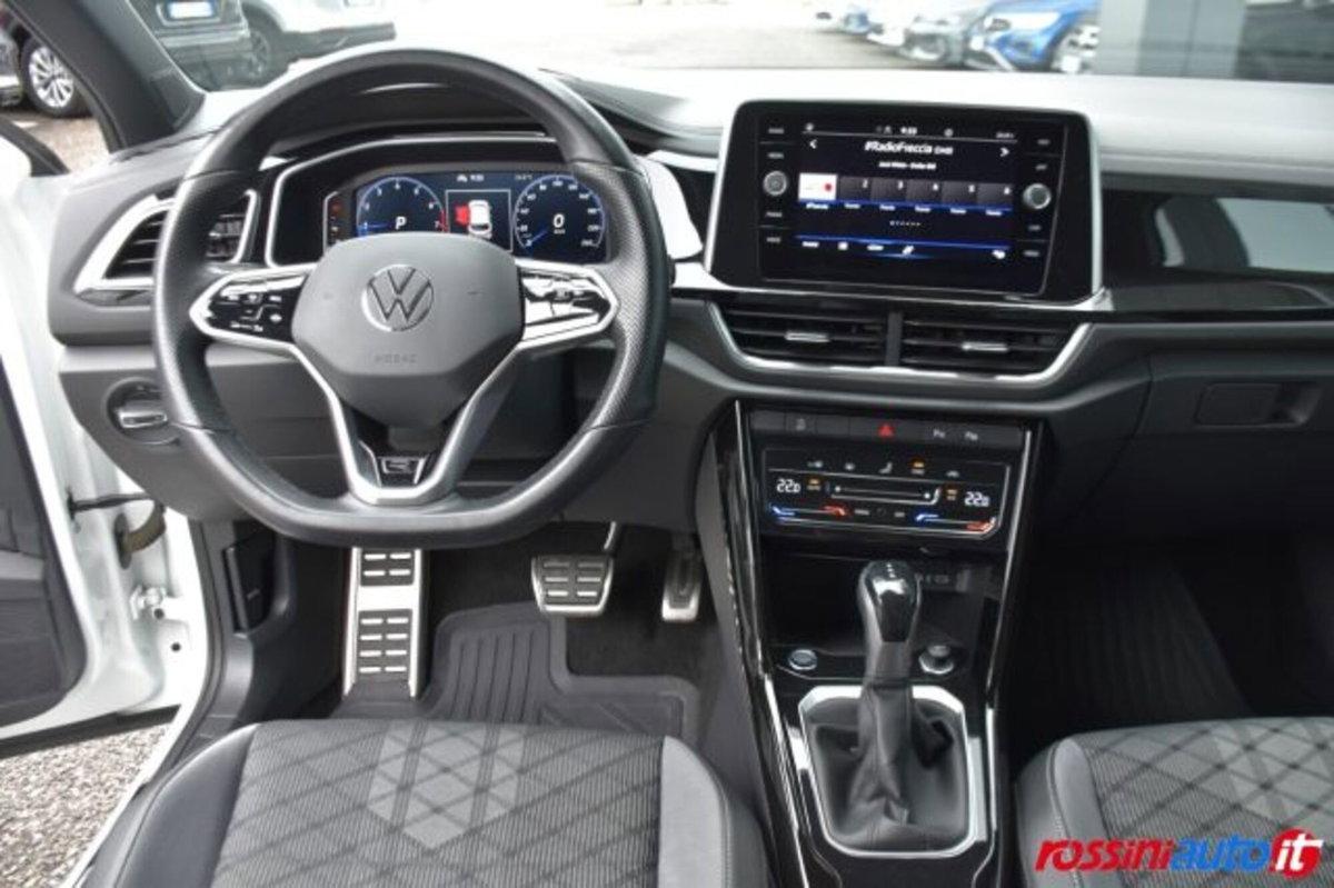 Volkswagen T-Roc 1.5 tsi R-Line dsg (9)