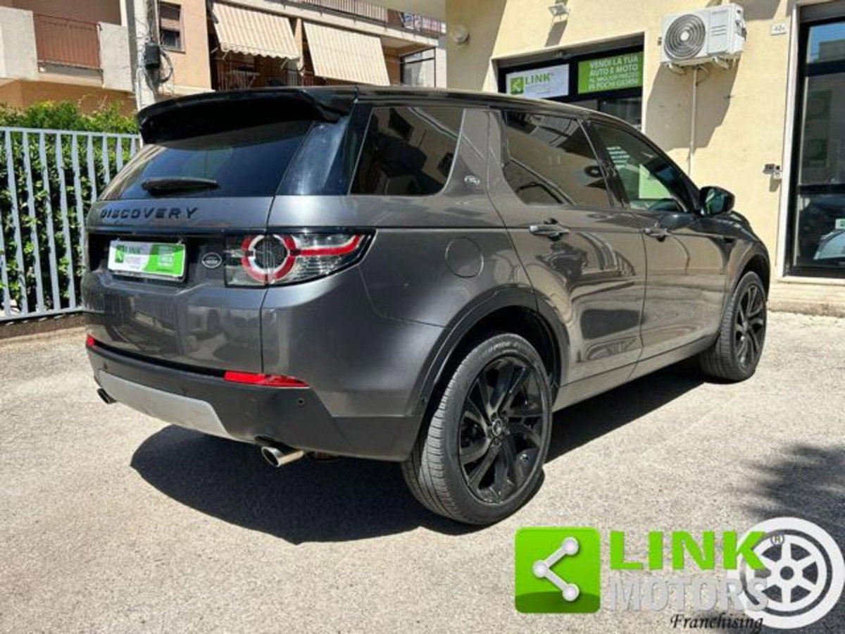 Land Rover Discovery Sport 2.2 SD4 HSE Luxury (13)
