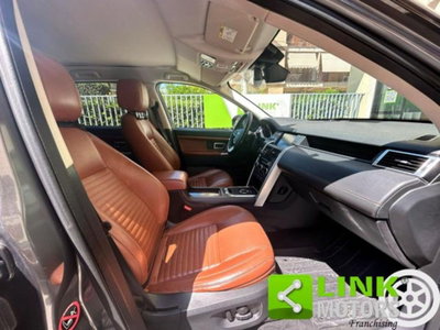 Land Rover Discovery Sport 2.2 SD4 HSE Luxury (4)