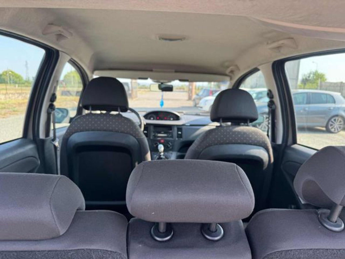 Fiat Idea 1.4 BlackEnergy GPL (9)