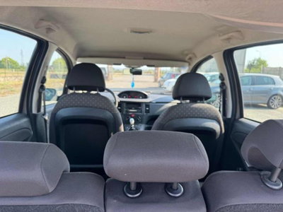 Fiat Idea 1.4 BlackEnergy GPL (9)