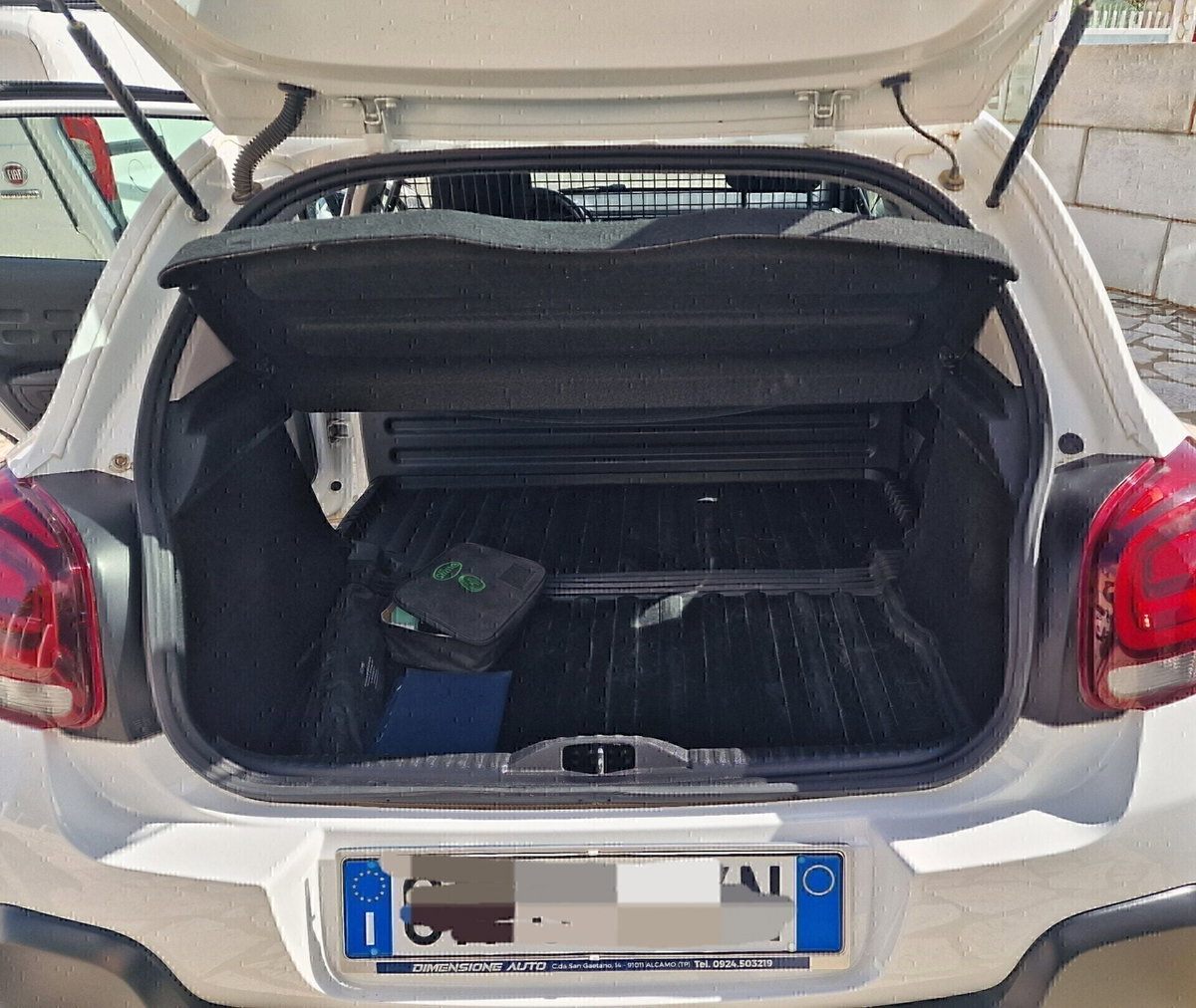 Citroen C3 BlueHDi 100 S&S C-Series (7)