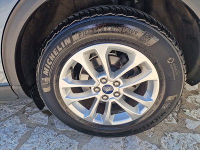 Ford Kuga 1.5 EcoBlue 120 CV 2WD Titanium (17)