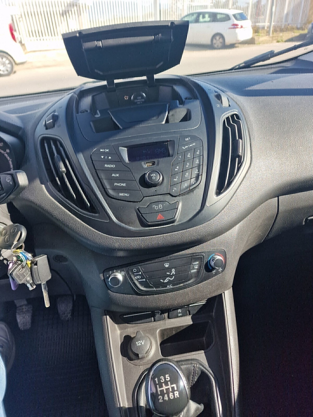 Ford Transit Courier 1.5 TDCi 75CV  Trend (8)