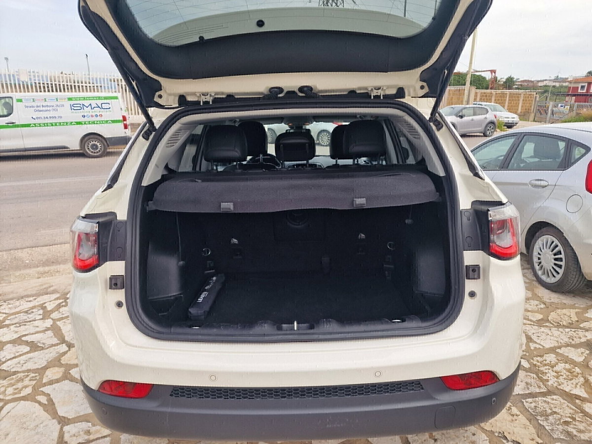 Jeep Compass 2.0 Multijet II aut. 4WD Limited (7)