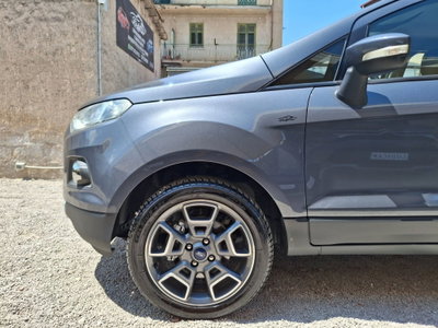 Ford EcoSport 1.5 TDCi 95 CV Titanium S (10)