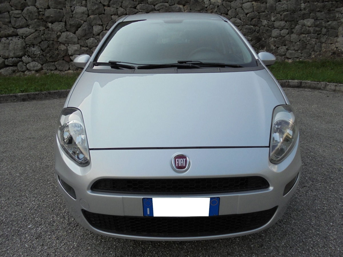 Fiat Punto 1.2 8V 5 porte Street (2)
