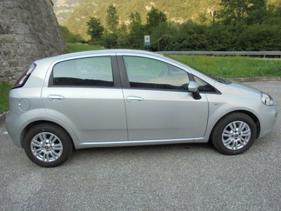 Fiat Punto 1.2 8V 5 porte Street (4)