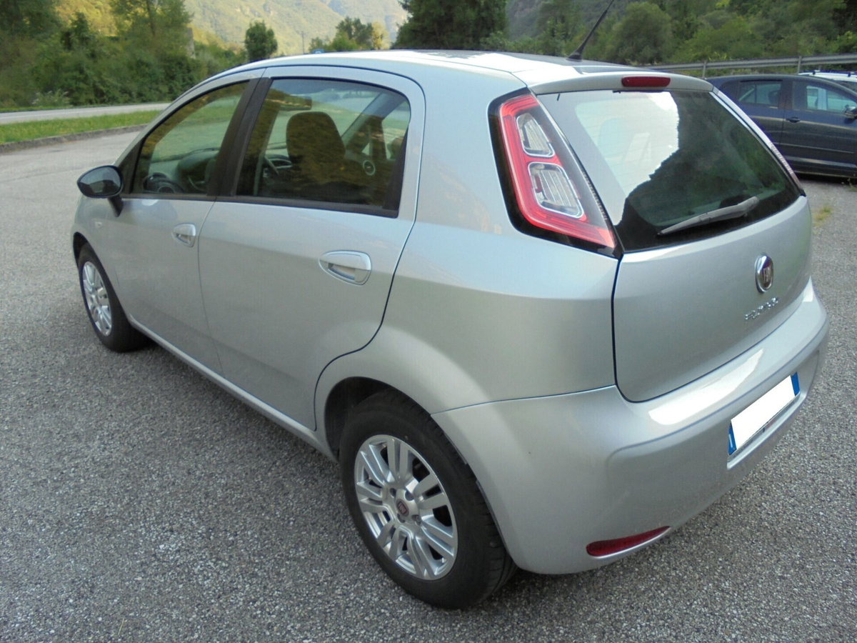 Fiat Punto 1.2 8V 5 porte Street (7)
