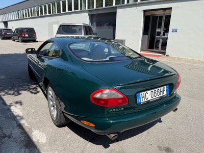 Jaguar XK 5.0 V8 Coupé (6)
