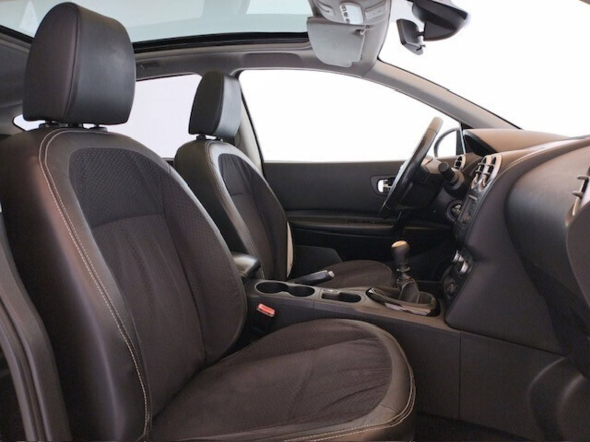 Nissan Qashqai 1.5 dCi DPF Acenta (13)