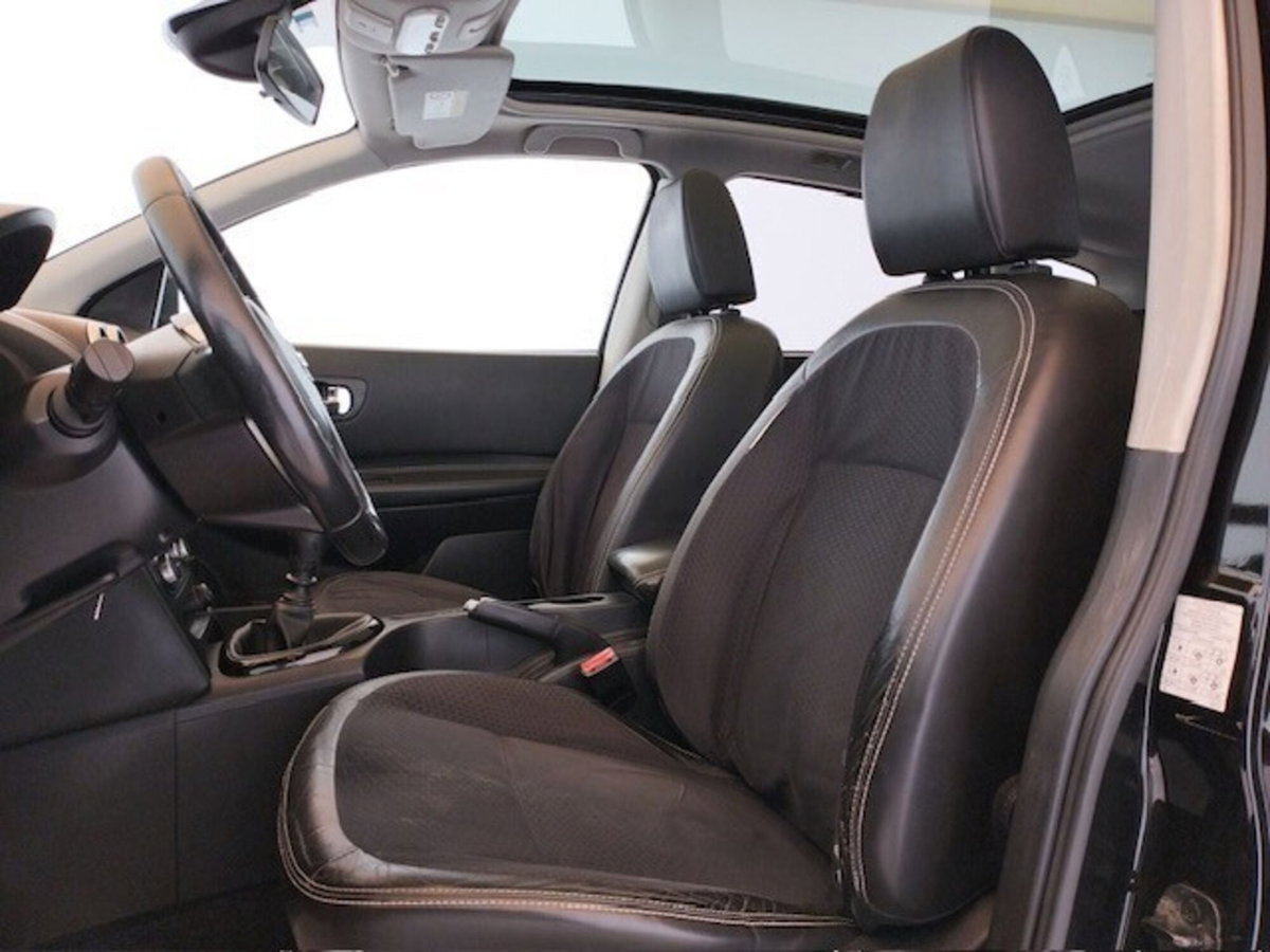 Nissan Qashqai 1.5 dCi DPF Acenta (9)