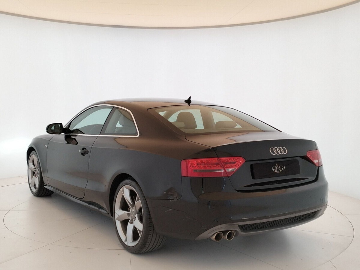 Audi A5 Coupé 2.0 TDI F.AP. quattro (7)