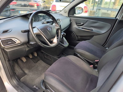 Lancia Ypsilon 1.3 MJT 16V 95 CV 5 porte S&S Gold (7)