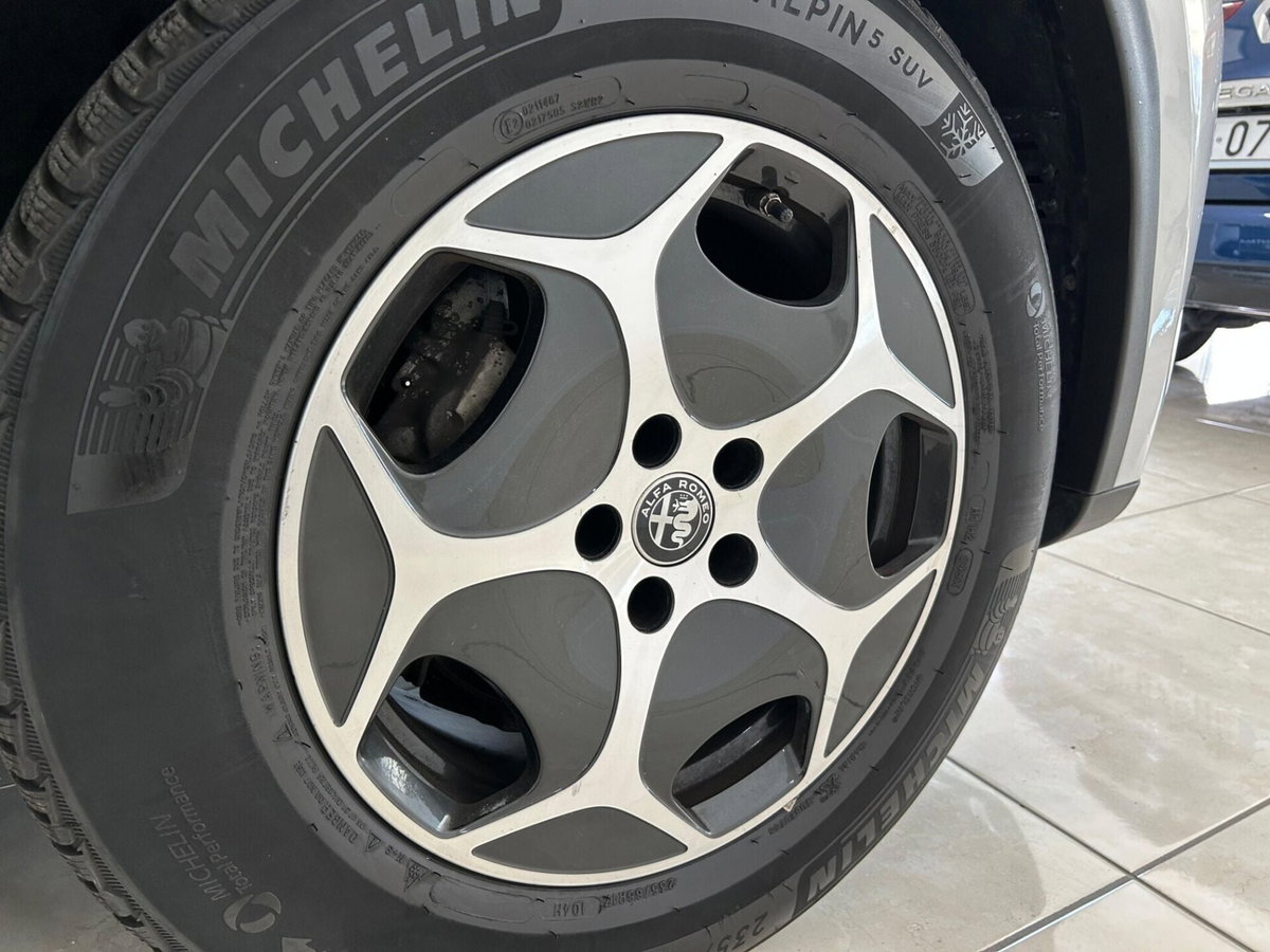 Alfa Romeo Stelvio Stelvio 2.2 Turbodiesel 190 CV AT8 Q4 Super Business (8)