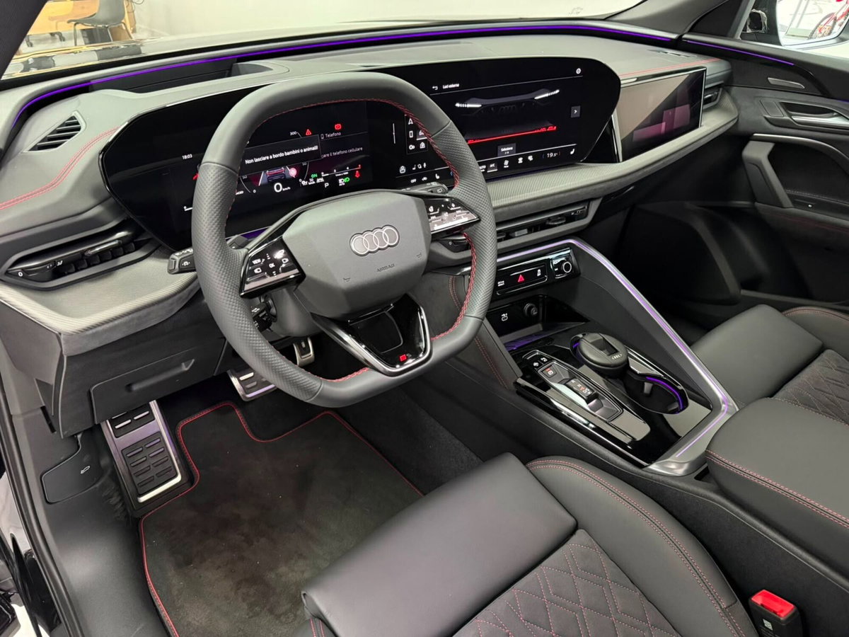 Audi Q5 40 2.0 tdi mhev 12V S line quattro s-tronic (13)