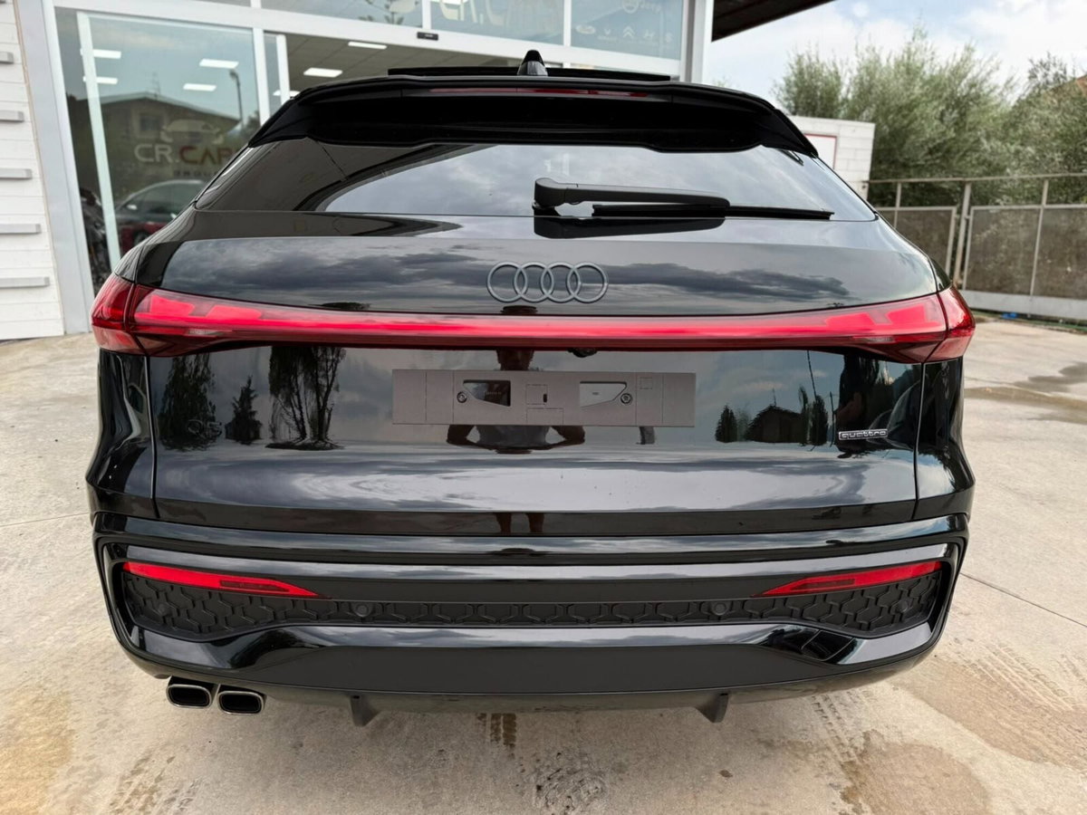 Audi Q5 40 2.0 tdi mhev 12V S line quattro s-tronic (8)