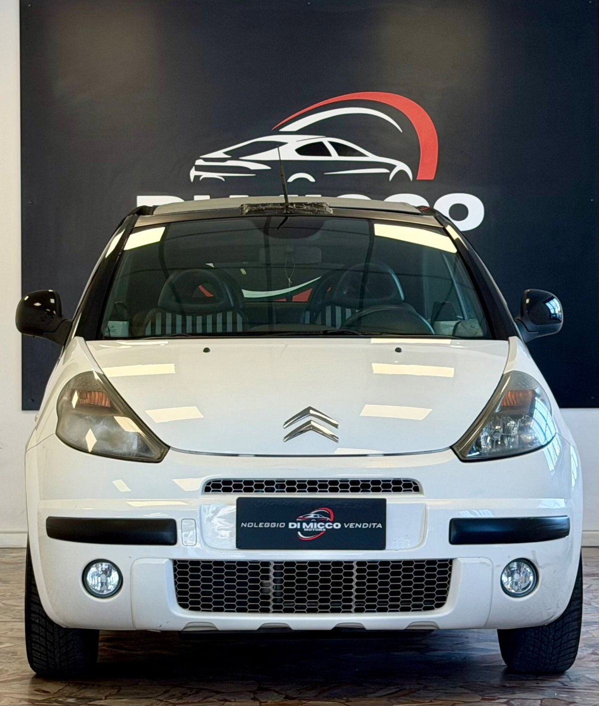 Citroen C3 1.4 HDi 70 White Selection (2)
