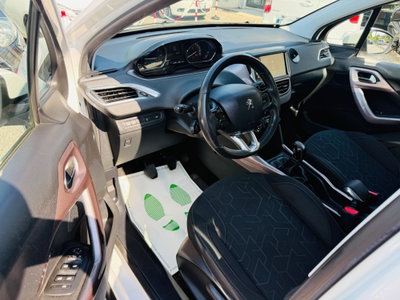Peugeot 2008 82 Active (11)
