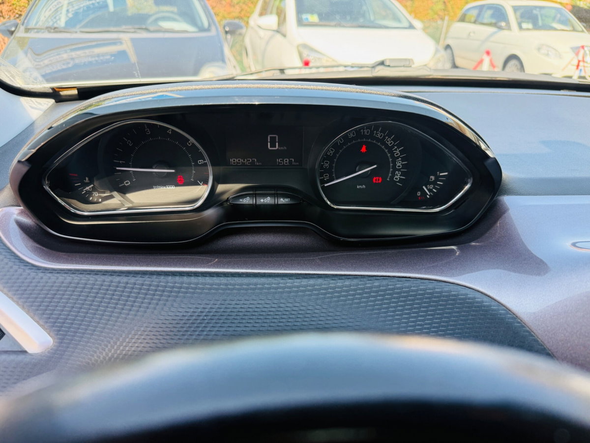 Peugeot 2008 82 Active (16)